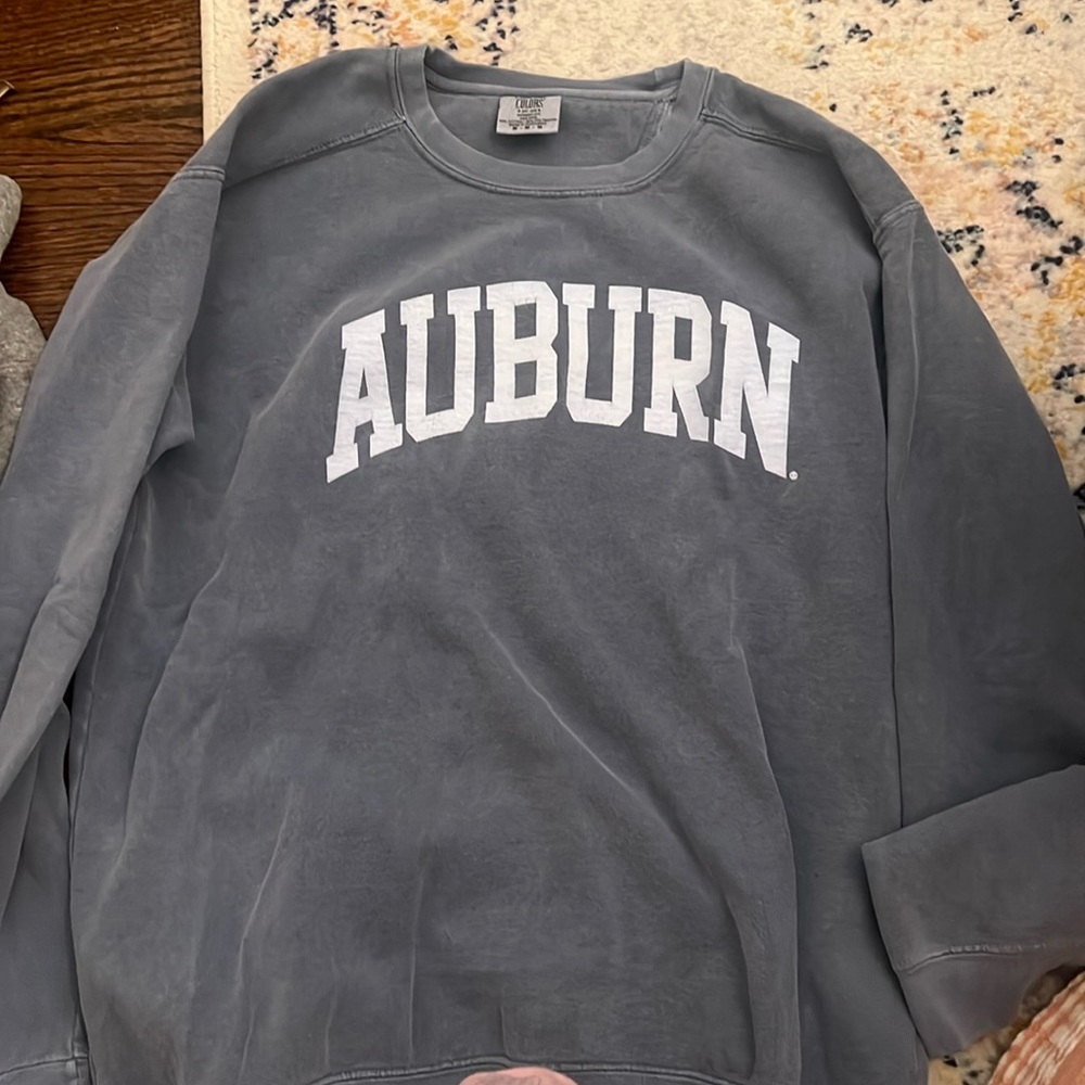 auburn crewneck comfort colors